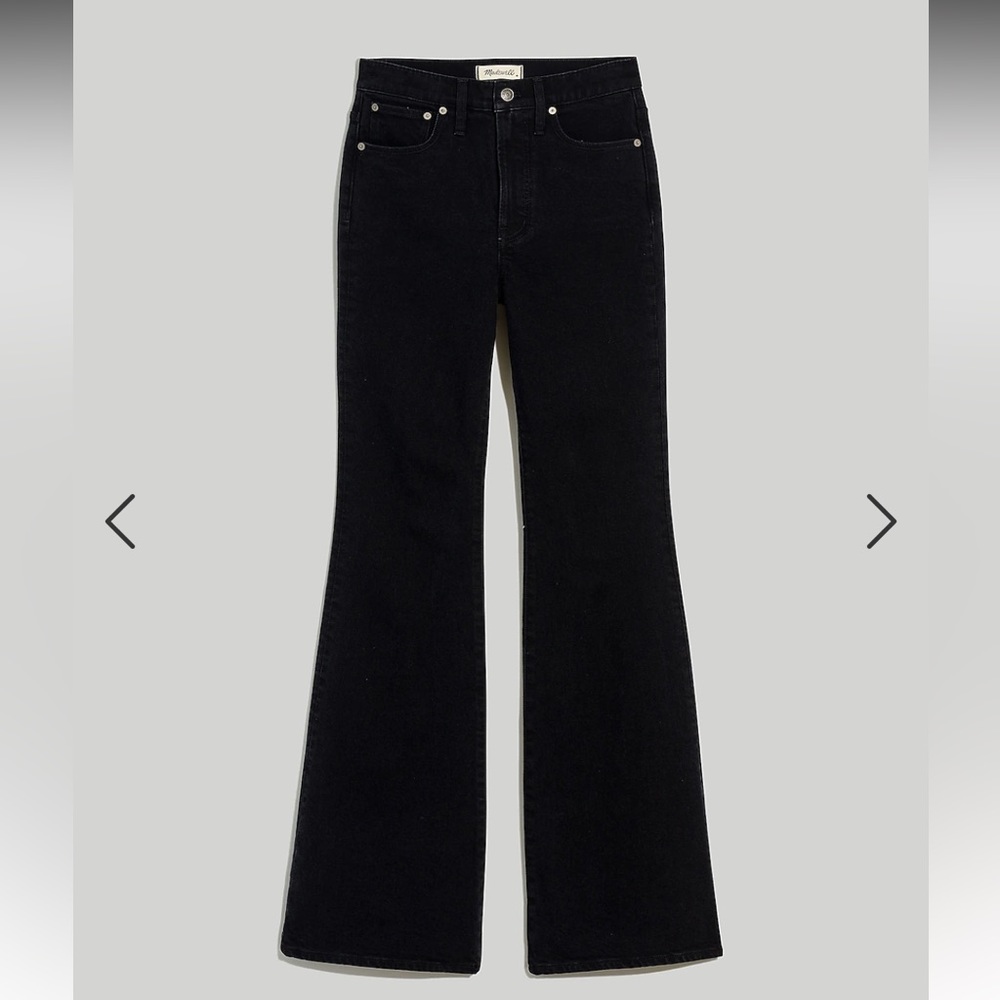 Madewell 	
the perfect vintage flare jean in sherborn wash